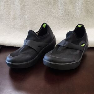 Oofos Eezee Low Recovery Men's 11 Black Shoes